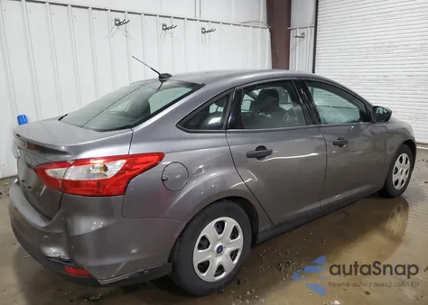 2013 Ford Focus S from USA, damaged, VIN 1FADP3E2XDL379950